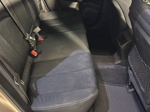 Subaru Outback bild 4