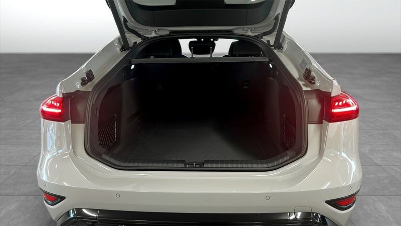 Audi A6 e-tron bild 14