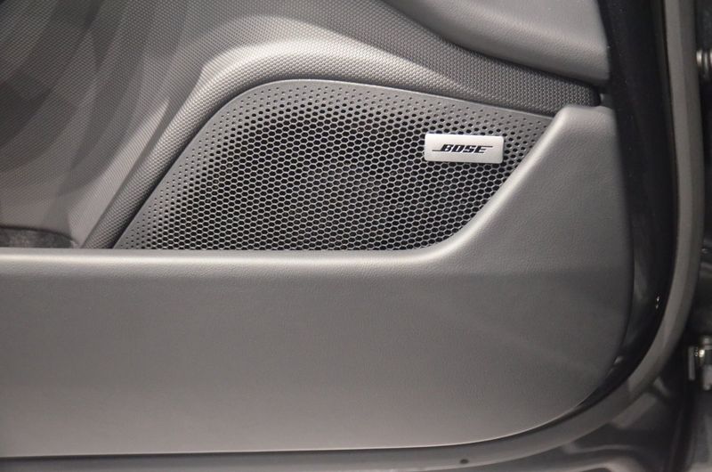 Porsche Taycan bild 18