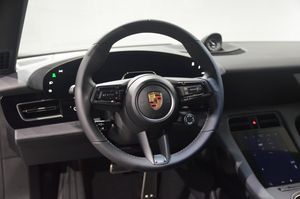 Porsche Taycan bild 15