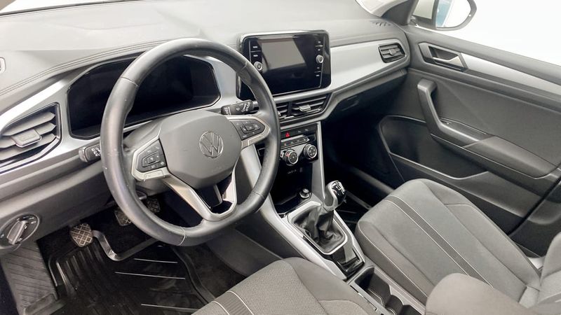 Volkswagen T-Roc bild 7