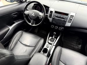 Mitsubishi Outlander bild 10