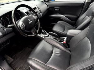 Mitsubishi Outlander bild 9