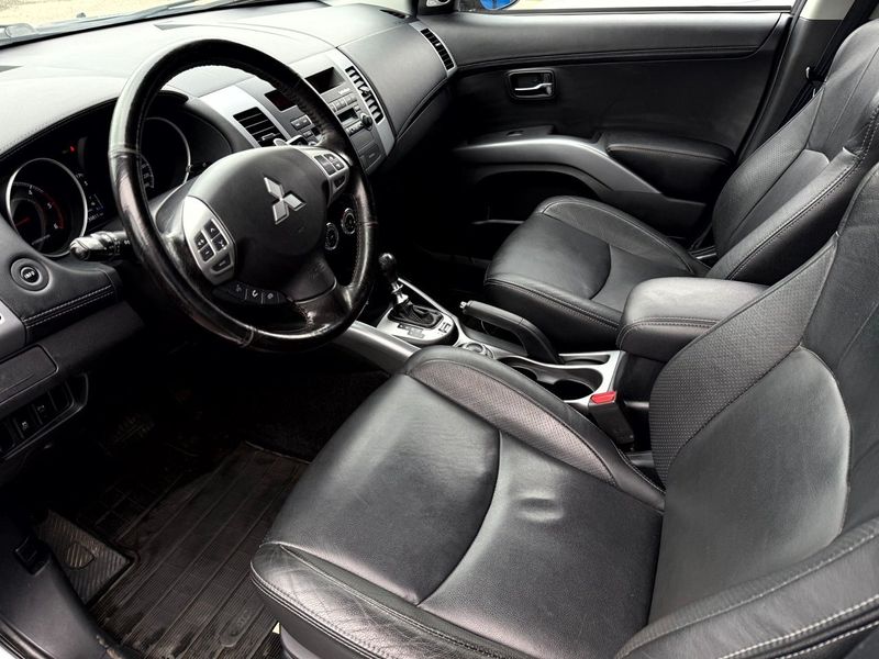 Mitsubishi Outlander bild 9