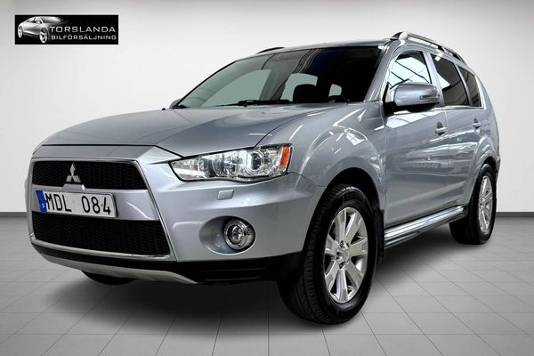 Mitsubishi Outlander 2,2Di-D 156hk AWD Business 7-sits 1 brukare - 2012