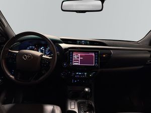 Toyota Hilux bild 8