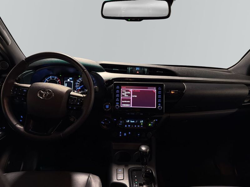 Toyota Hilux bild 8