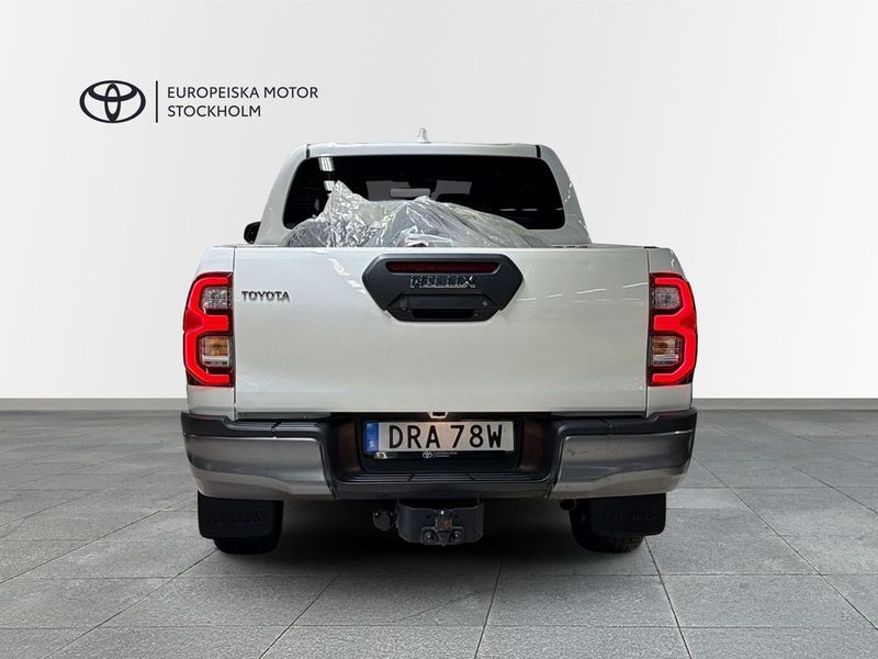 Toyota Hilux bild 4