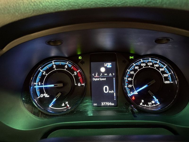 Toyota Hilux bild 15