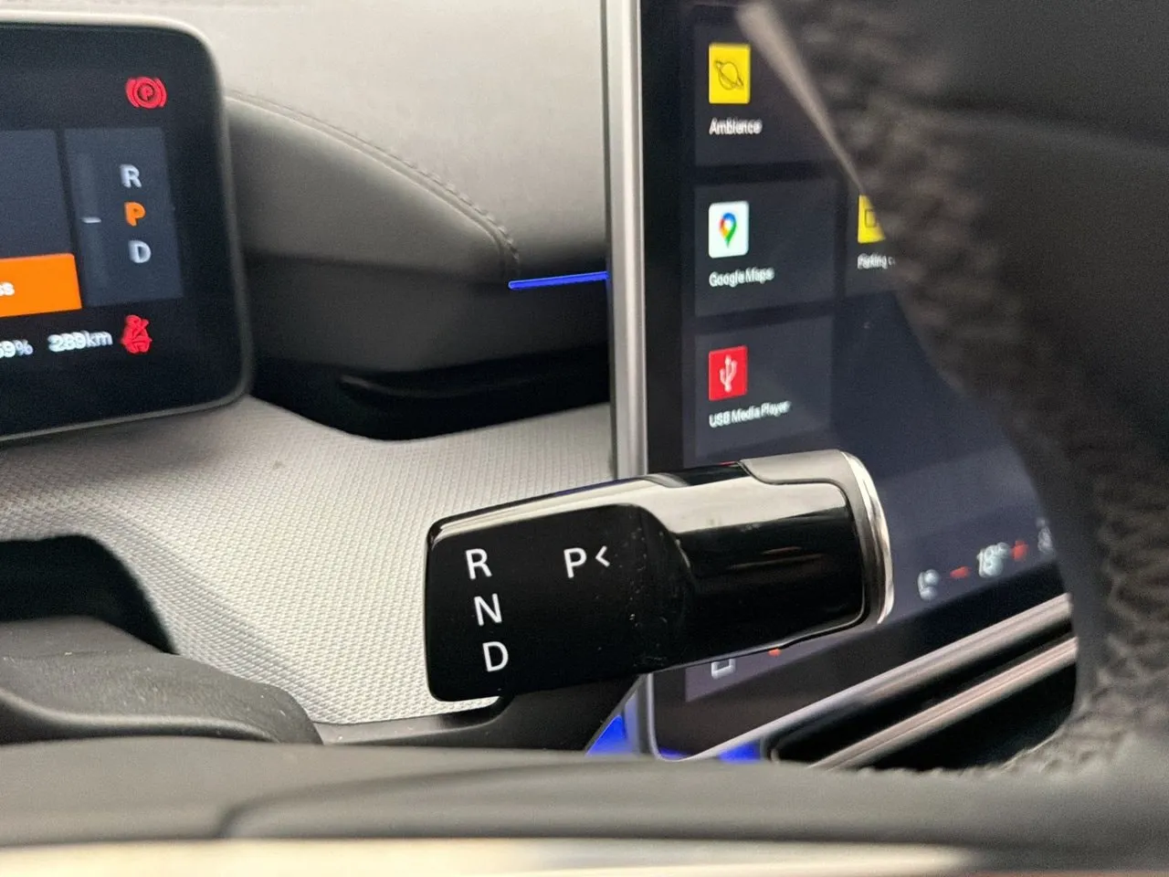Vehicle image 36