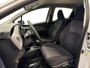 Toyota Yaris bild 8
