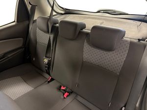 Toyota Yaris bild 10