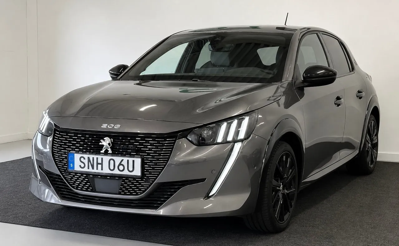 Vehicle image 1