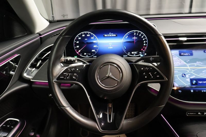Mercedes E300 bild 18