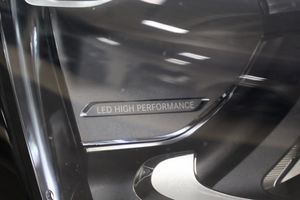 Mercedes E300 bild 9