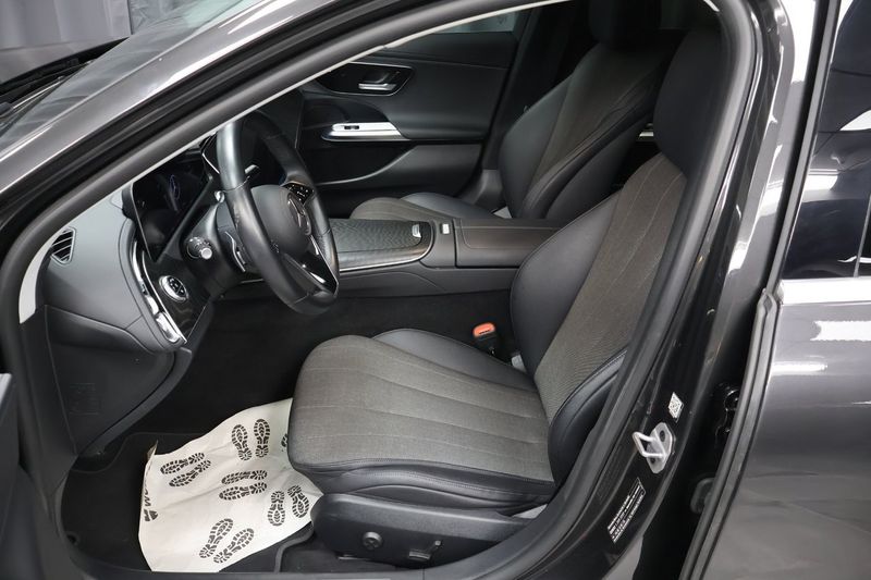 Mercedes E300 bild 13