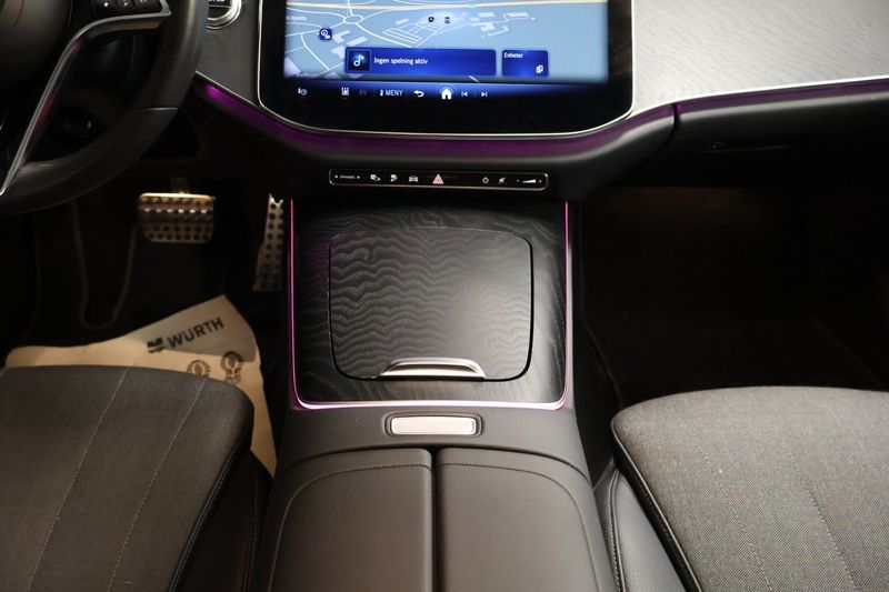 Mercedes E300 bild 24