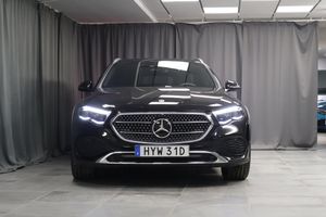 Mercedes E300 bild 3