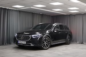 Mercedes E300 bild 1