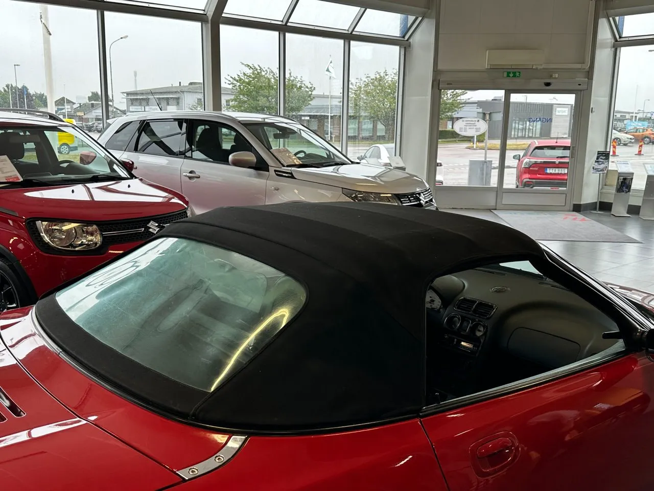 Vehicle image 18
