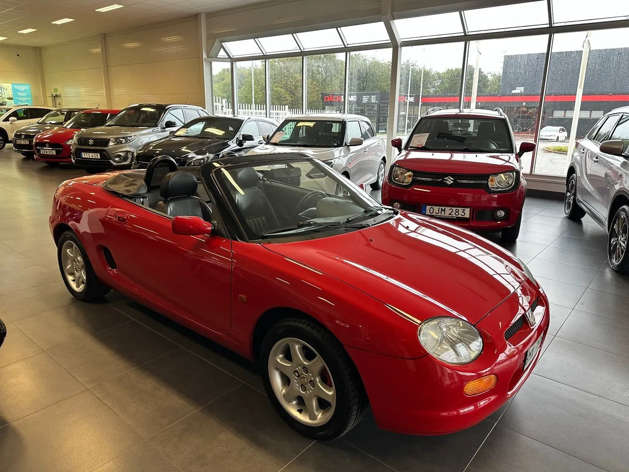 Vehicle image 3