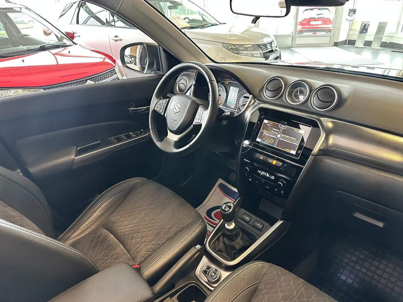 Vehicle image 12