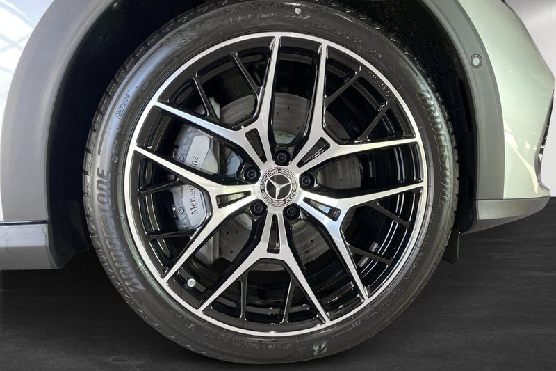 Mercedes E300 bild 6