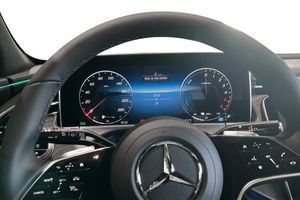 Mercedes E300 bild 4