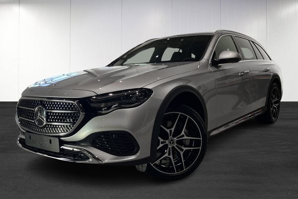 Mercedes E300 de E 300de 4matic All-Terrain Burmester Drag Premium - 2026