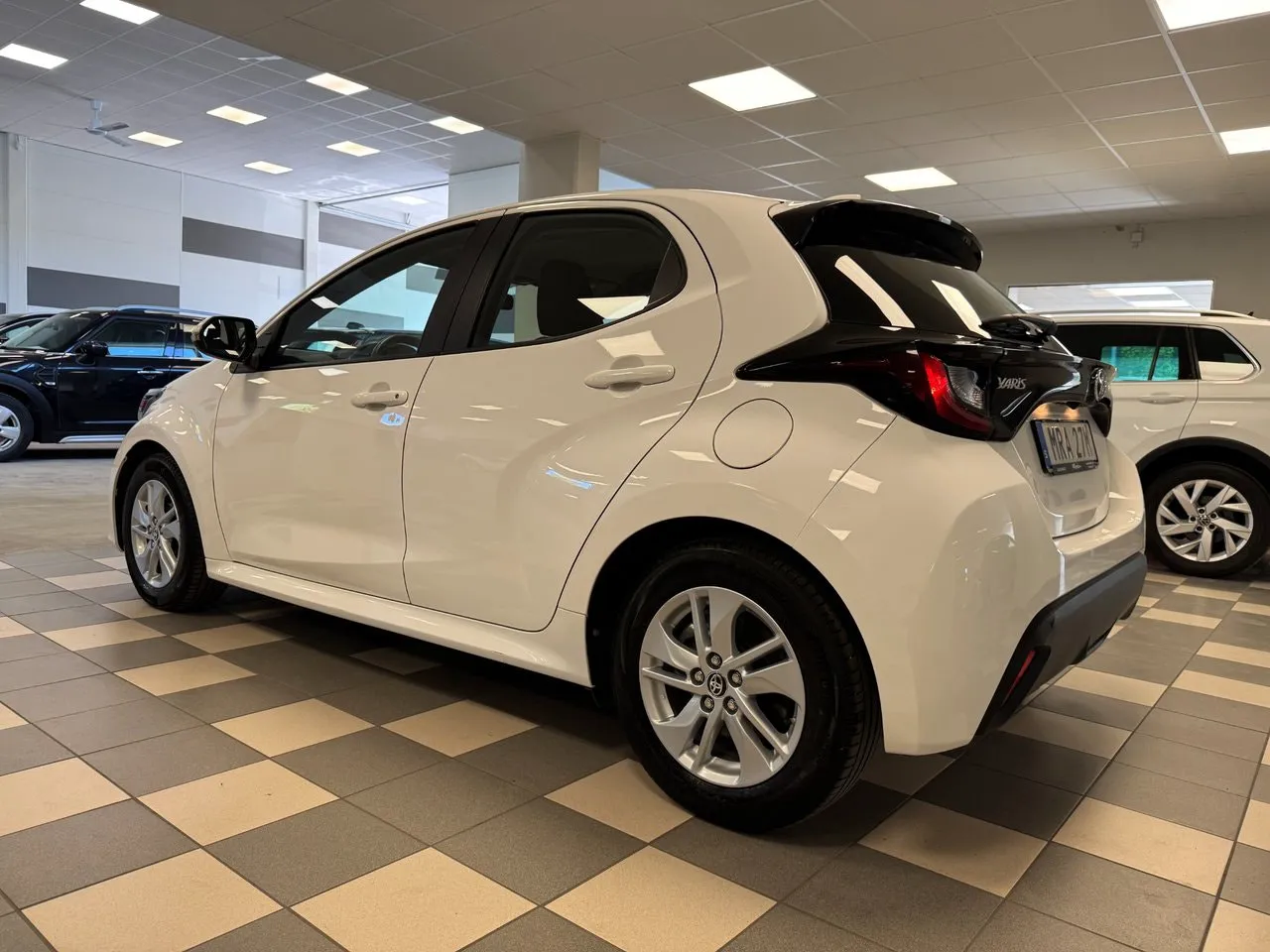 Vehicle image 2