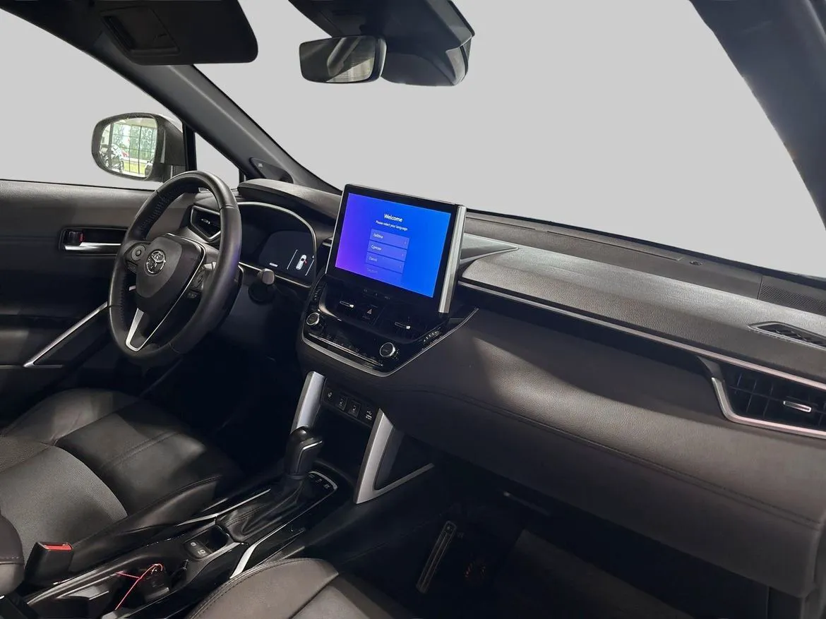 Vehicle image 9