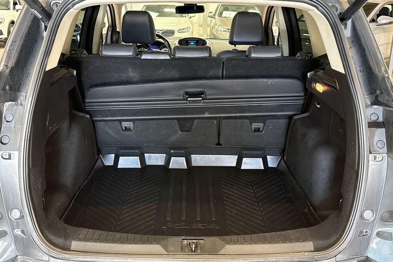 Ford Kuga bild 21