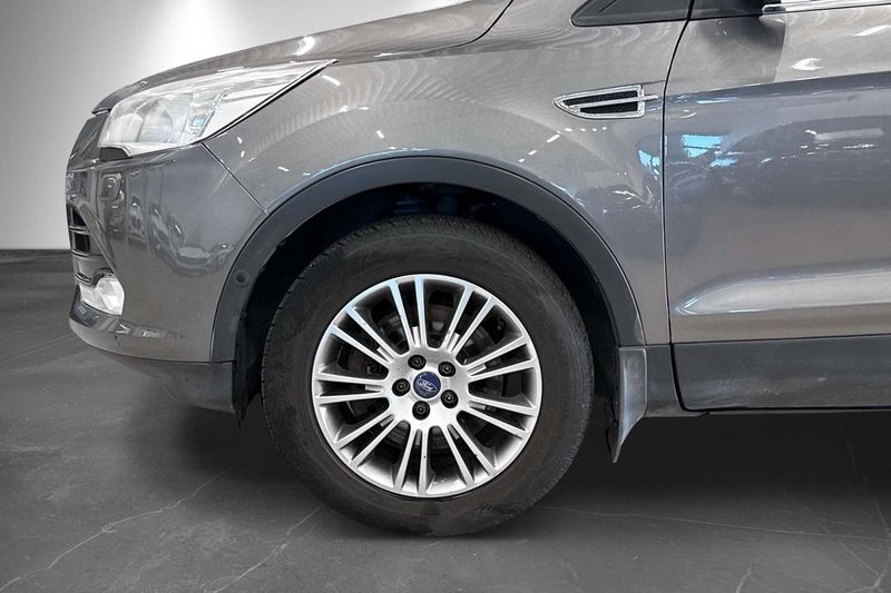 Ford Kuga bild 2