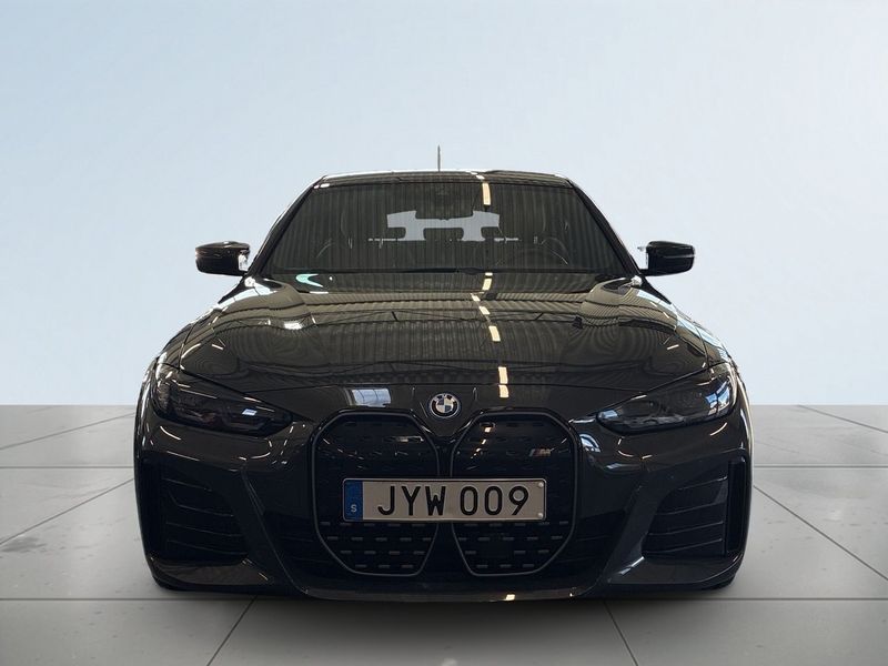 BMW i4 bild 2