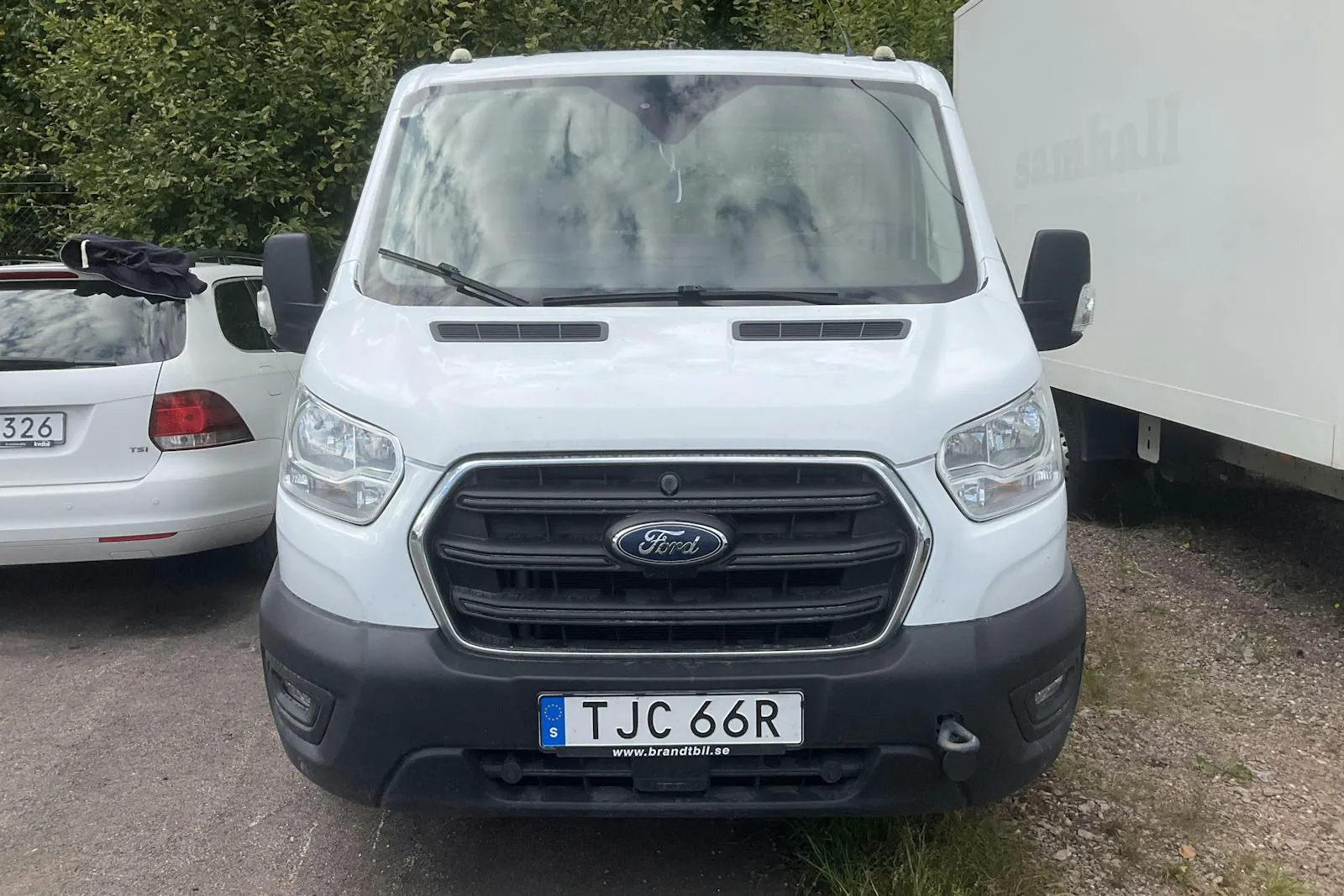 Vehicle image 2