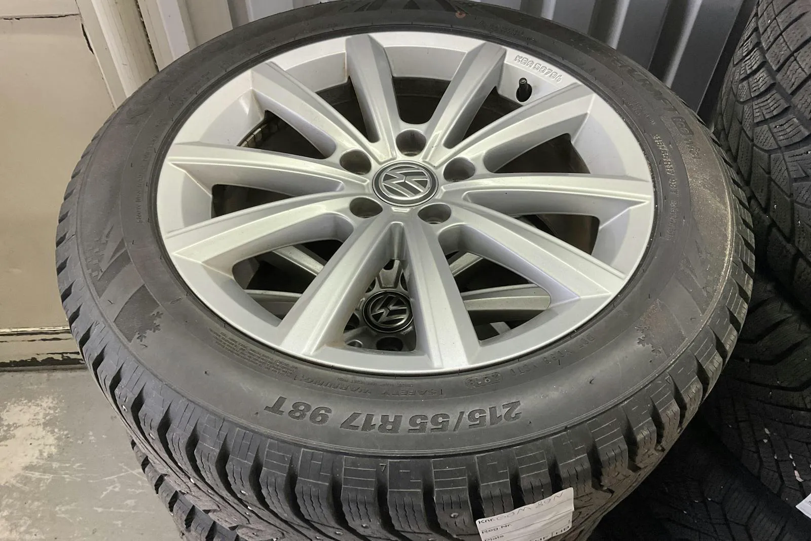 Vehicle image 12