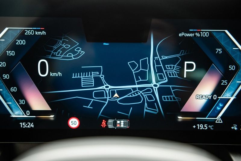 BMW i5 bild 11