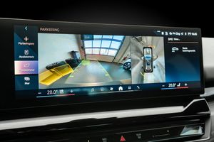 BMW i5 bild 12