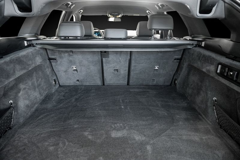 BMW i5 bild 17