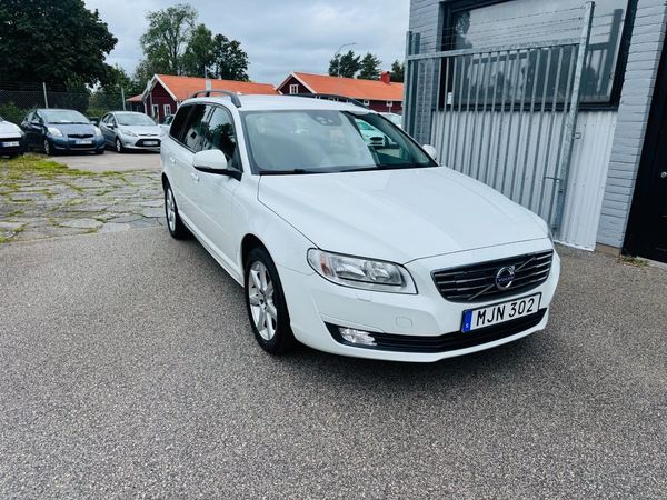 Volvo V70 D3 150HK CLASSIC / DRAG / VÄRMARE - 2016
