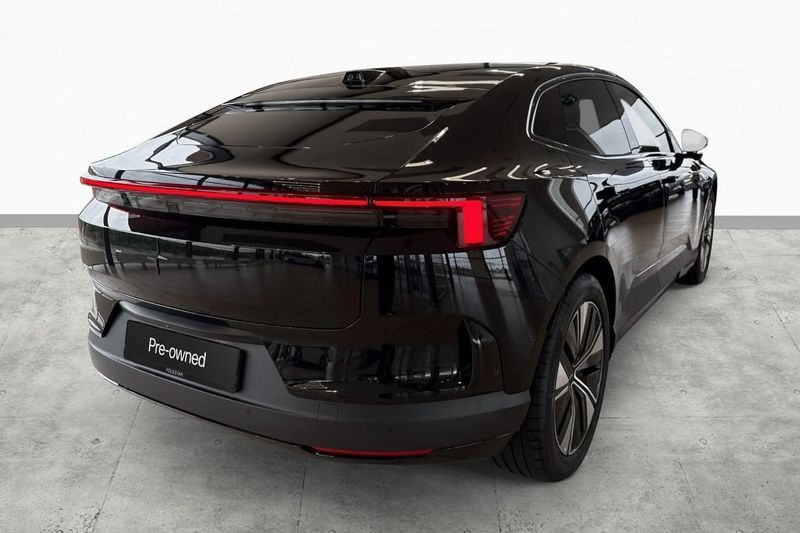 Polestar 4 bild 8