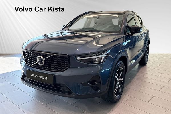 Volvo XC40 B3 FWD Bensin Plus Dark 360Kamera - 2026