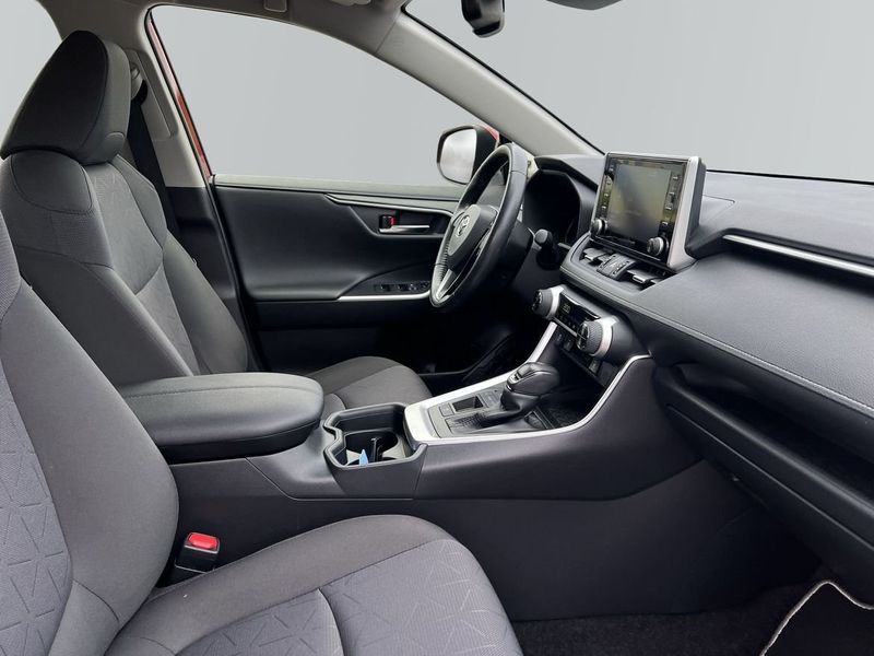 Toyota RAV4 bild 6
