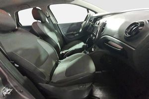 Renault Captur bild 16