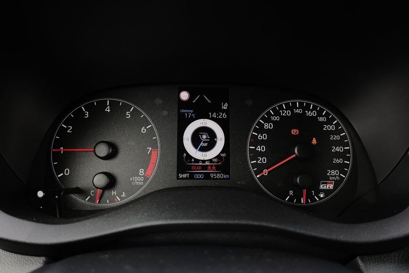 Toyota Yaris bild 14