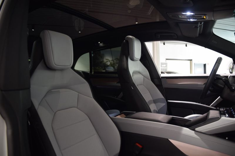 Porsche Cayenne bild 15