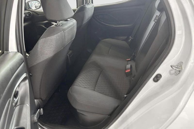Toyota Yaris bild 9