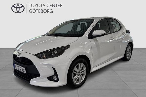Toyota Yaris 1,5 HYBRID 115 5D ACTIVE KOMFORTPAKET- - 2025