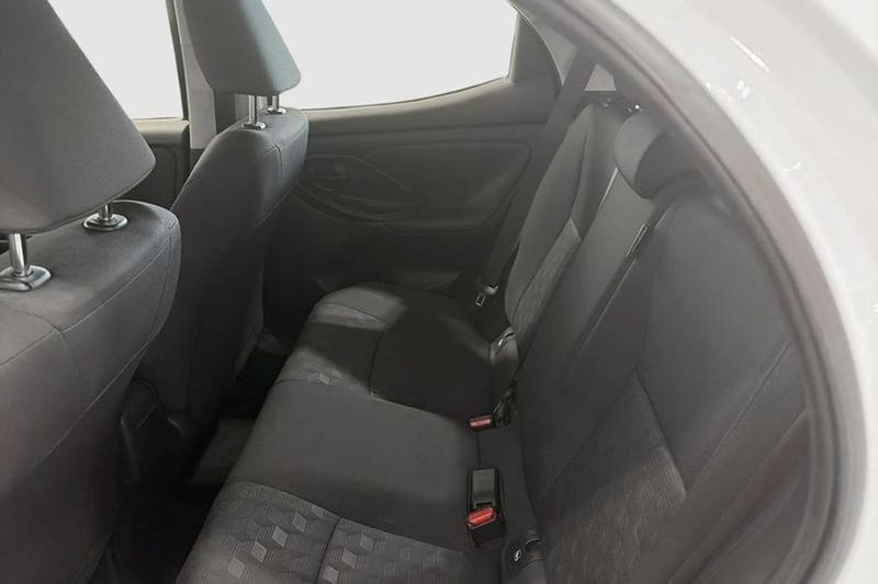 Toyota Yaris bild 9