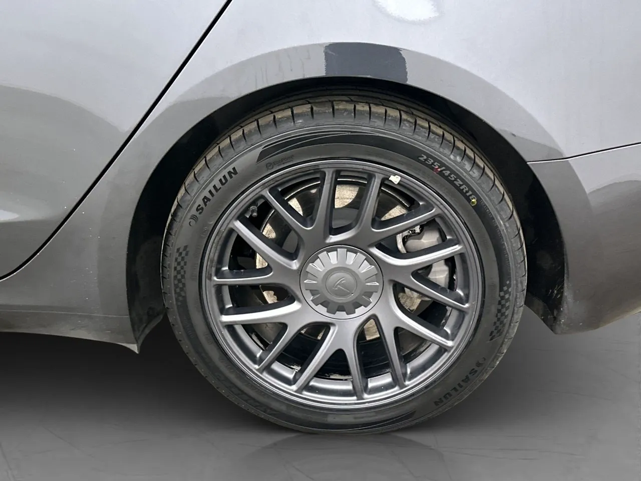 Vehicle image 31